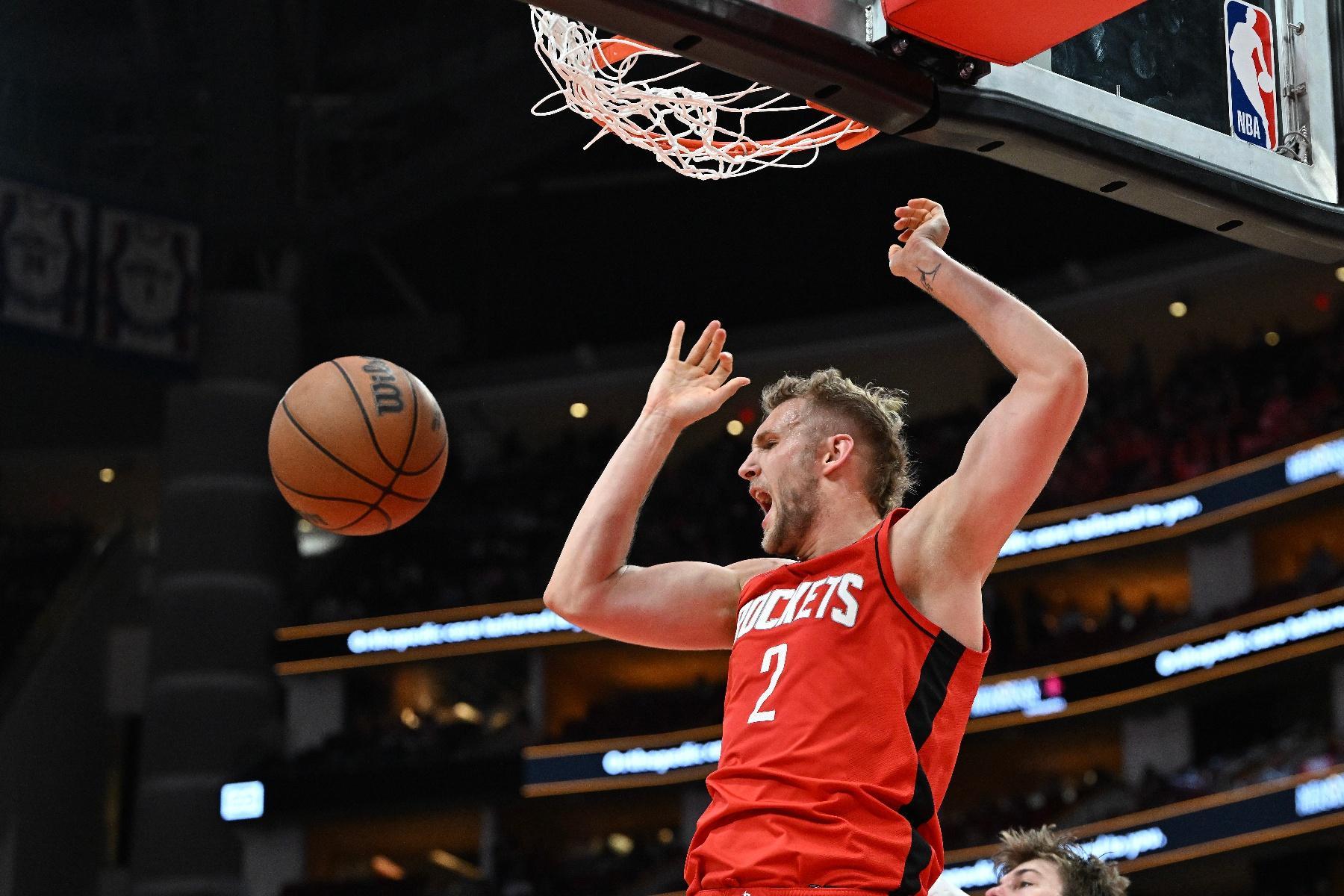 清晨休斯敦火箭备战CBA季后赛；复出首秀细节曝光；更衣室稳定；年轻球员得到机会的简单介绍-爱游戏体育